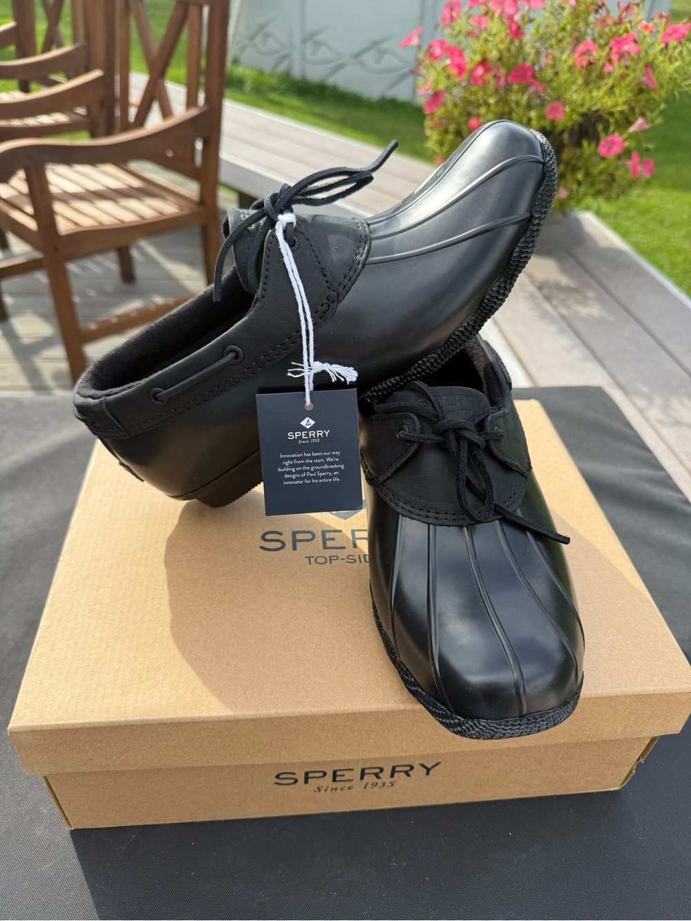 Sperry Women’s Black Lace-Up Duck Rain Boots